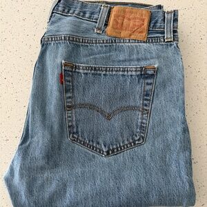 #067 Levis 501 Jeans 38x34 Straight Leg Classic Button Fly